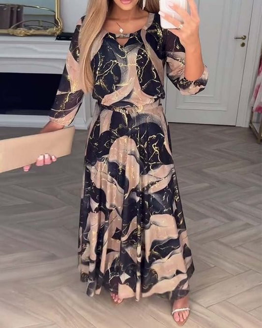 Verelle™ - Elegant Klänning med Tryck & Trekvartsärm