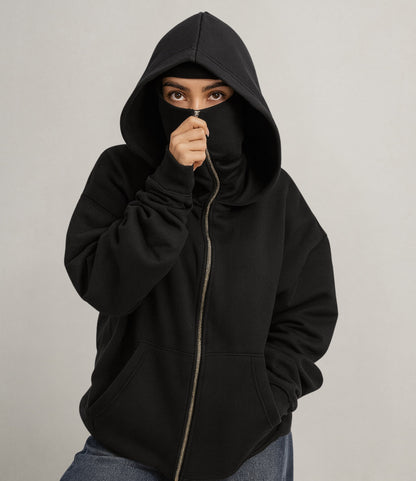 WYLLAR – HEMSTIL STADSPROMENAD HOODIE