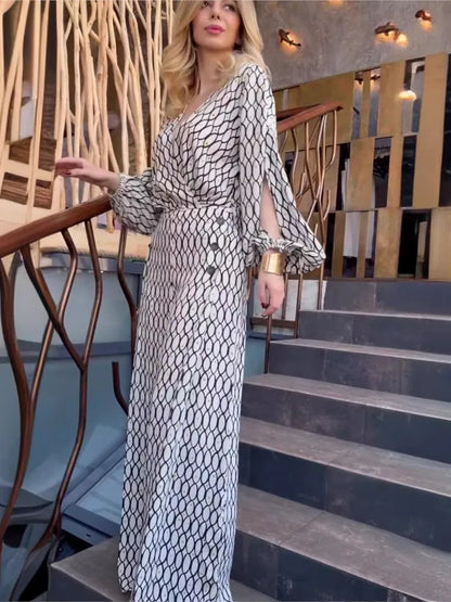 KARLA – HÖGMODE UTSVÄNGT BYXSET