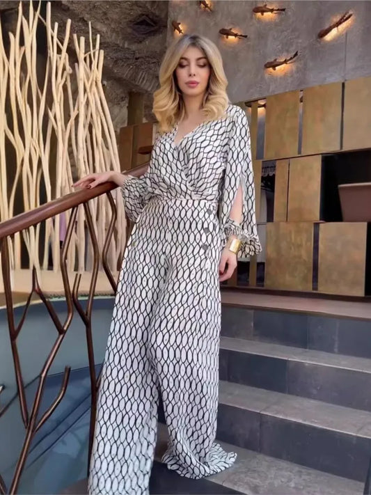 KARLA – HÖGMODE UTSVÄNGT BYXSET